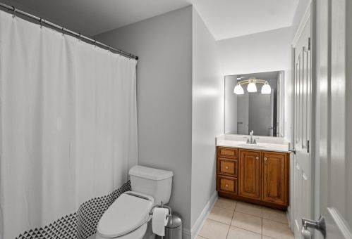 3466 Reeves Dr, Covington KY  41017-9436 exterior