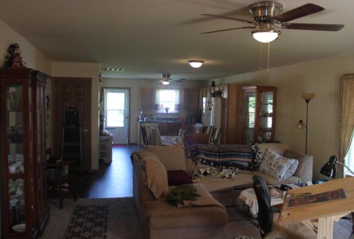 1112 Temple St, Washington Ch, OH 43160-1665