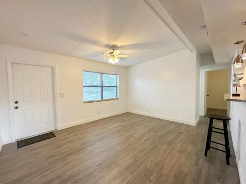 3105 Ocean Pkwy, Boynton Beach FL  33435-1652 exterior