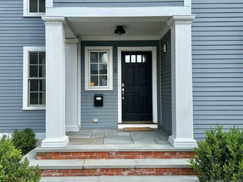 3 Wheeler Ct, Stonington, CT 06378-1207