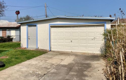 2214 33 St, Galveston TX 77550-7508 exterior