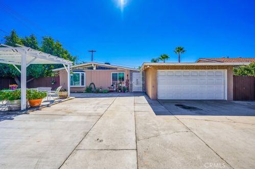 25687 Jane St, San Bernardino, CA 92404-6421