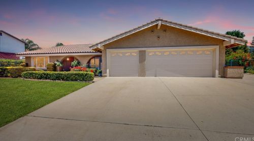 289 Buffington St, Upland, CA 91784-1637