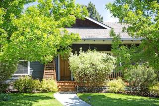 2342 Awbrey Rd, Bend, OR 97701-5462
