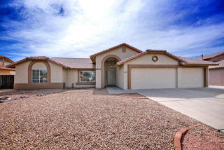 8825 Corrine Dr, Peoria, AZ 85381-8166