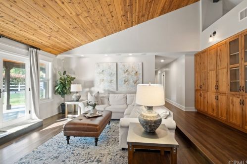 33150 Pauba, Temecula CA 92592-9209 exterior