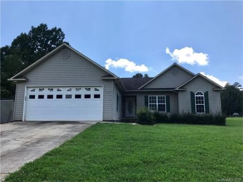 150 Pineville Rd, Statesville, NC 28677-2019