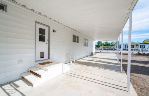 19841 Grand Ave, Lake Elsinore CA  92530-6432 exterior