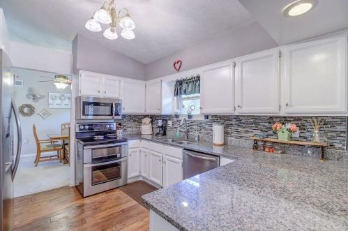 6839 Millikin Rd, Liberty Township, OH 45044