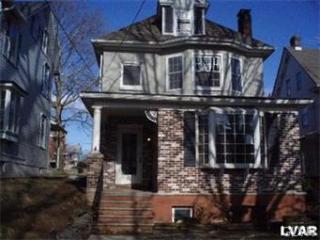 544 Pine St, Catasauqua, PA 18032-1735