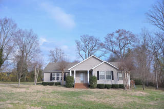 5042 Jenkins Rd, Knoxville, TN 37918-2227