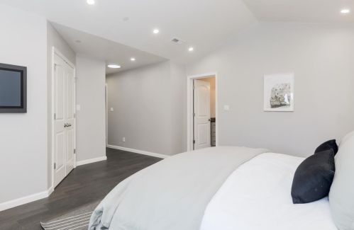 554 Worley Ave, Sunnyvale CA  94085-3737 exterior