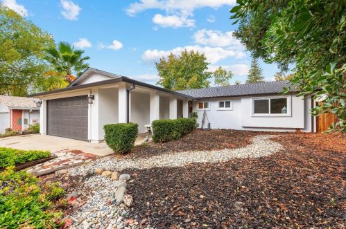 8435 Ahrentzen Ct, Citrus Heights CA  95610-2724 exterior