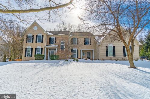 107 Canter Dr, Downingtown, PA 19335-1793