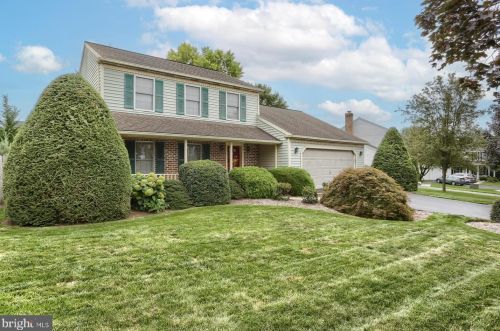 932 Parish Pl, Hummelstown, PA 17036-8986