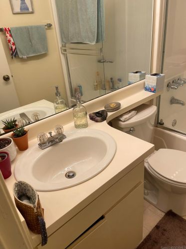 4600 Lamont St, San Diego CA  92109-3529 exterior