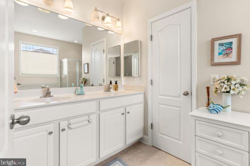 33715 Reservoir Dr, Lewes DE  19958-6863 exterior