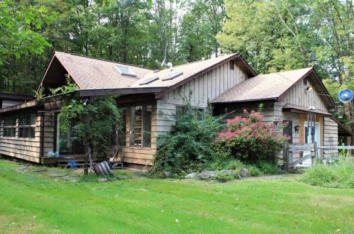 25 Washington St, Liberty, NY 12754-1946