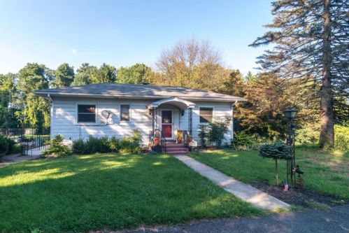 250 Forgedale Rd, Dale, PA 19504-9100