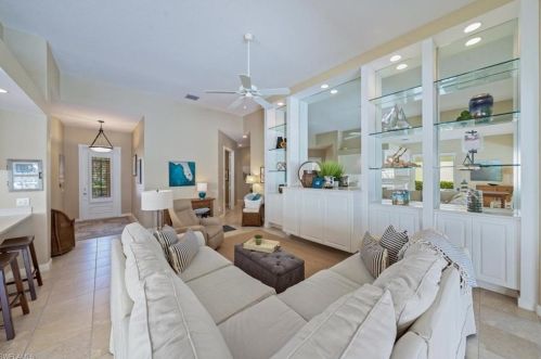 15400 Puffin Dr, Bonita Springs, FL 34135-8529