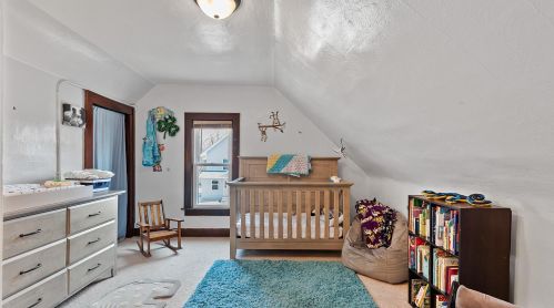 1067 Argyle St, Saint Paul MN 55103-1003 exterior