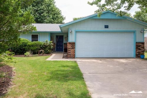 701 Andy St, Springdale AR  72762-3854 exterior