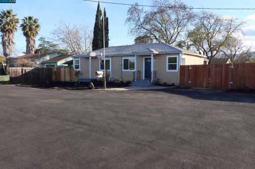50 Banchio St, West Pittsburg CA  94565-3427 exterior