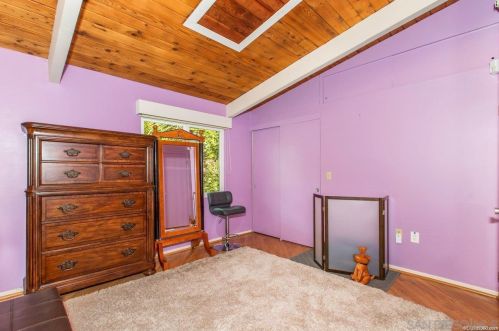 5022 Pacifica Dr, San Diego CA  92109-1502 exterior