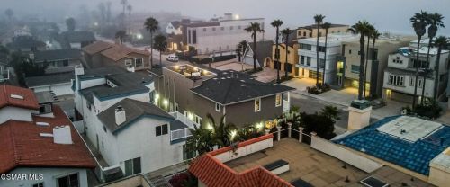 820 Mandalay Bch Rd, Oxnard CA 93035-1078 exterior