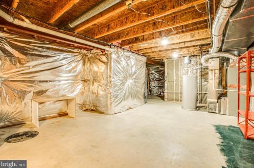 4204 Crooked Stick Ct, Fredericksburg VA  22408-9215 exterior