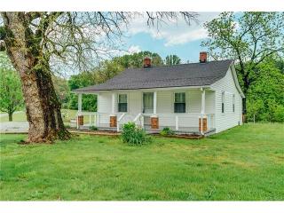 19304 Running Cedar Ln, Dabneys, VA 23102-2804