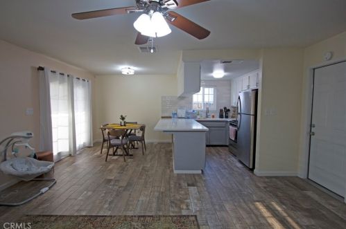 6001 Stone Bridge Ln, Bakersfield CA  93313-3386 exterior