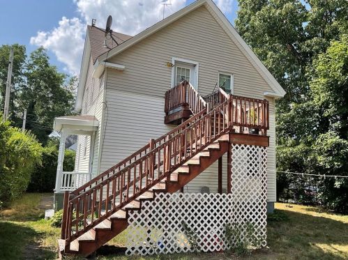 124 Blade St, Warwick, RI 02886-0729