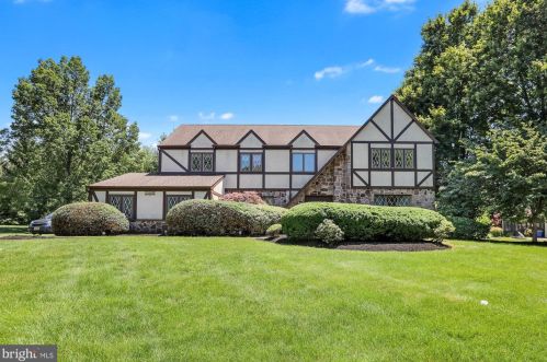 1445 Windrow Ln, Yardley, PA 19067-4241