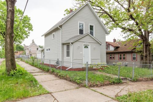 3350 Aldrich Ave, Minneapolis MN  55408-3626 exterior