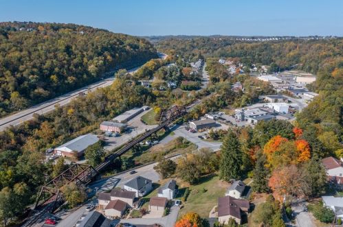 683 1st Ave, Bridgeville PA  15017-1341 exterior