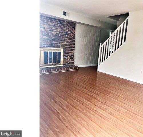 321 Governors Ave, Dover, DE 19904-3005