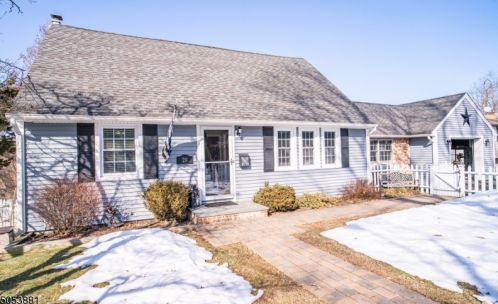 20 Ogden Ter, Kinnelon, NJ 07405-1112