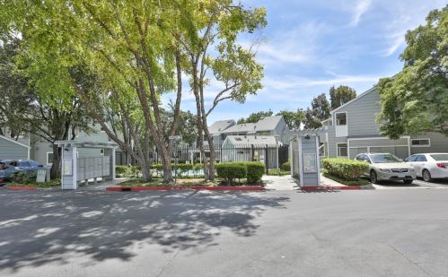 1596 Thornleaf Way, San Jose CA  95131-2968 exterior