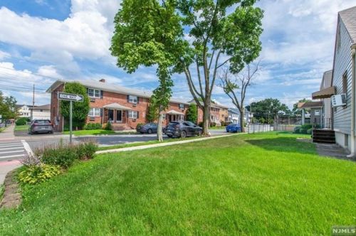 488 Lanza Ave, Outwater NJ  07026-2035 exterior