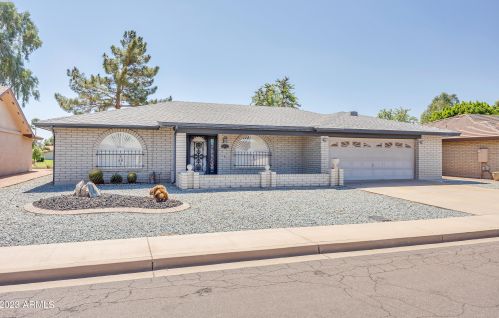 7835 Lakeview Ave, Mesa, AZ 85209-5038