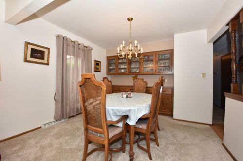 7012 Van Beck Ave, Milwaukee WI 53207-4460 exterior