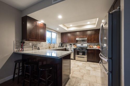 122 Valley View Dr, Santa Maria CA  93455-5540 exterior