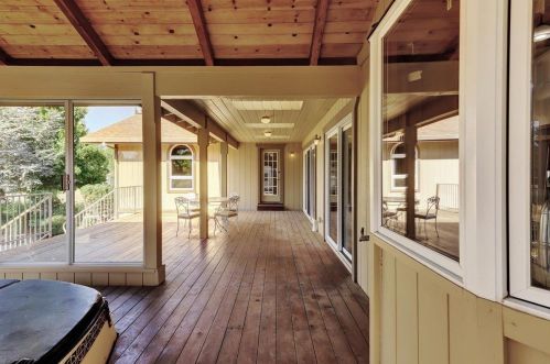 18114 Lake Forest Dr, Lake Wildwood CA  95946-9456 exterior