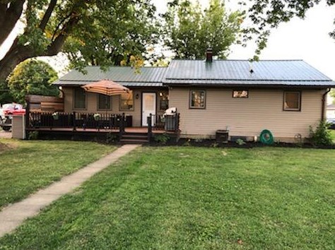 1349 Dayton Ave, Washington Ch, OH 43160-8756