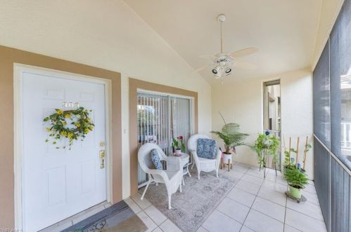 6010 Chardonnay Ln, Naples, FL 34119-4729