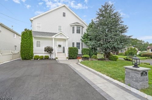 384 Boynton Ave, Clark, NJ 07066-1110