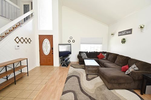 9346 Telkaif St, Lakeside CA  92040-5808 exterior