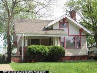 2570 Newport Ave, Omaha NE  68112-3326 exterior