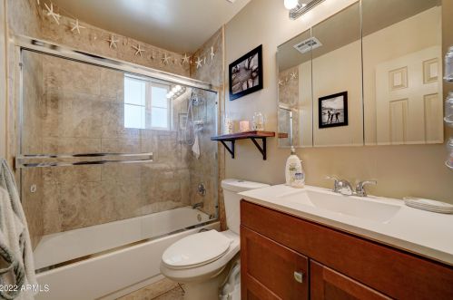 7830 17 Ave, Phoenix AZ 85023-2569 exterior